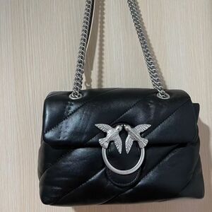 pinko Women's shoulder bag black